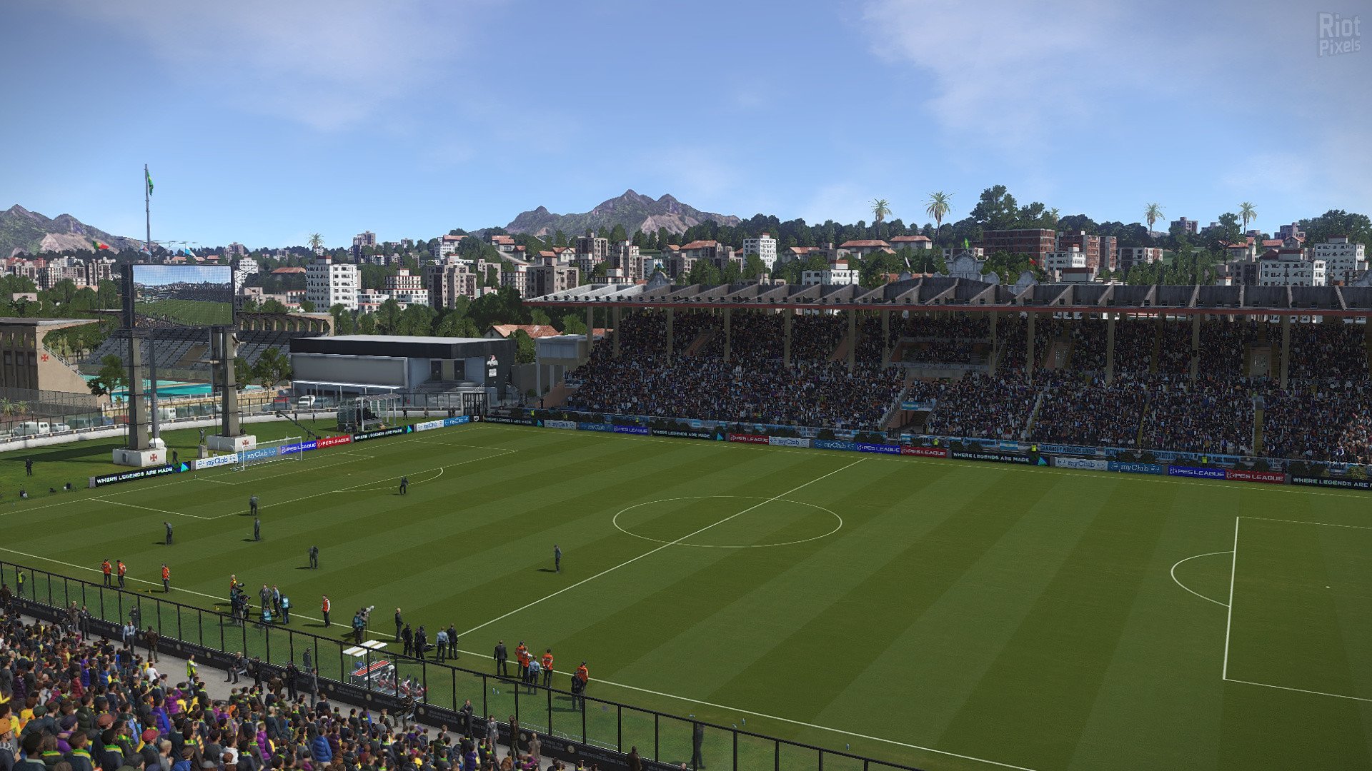 [5]-Pro Evolution Soccer 2018 – v1.0.5.00 + Data Pack 4.0 Download