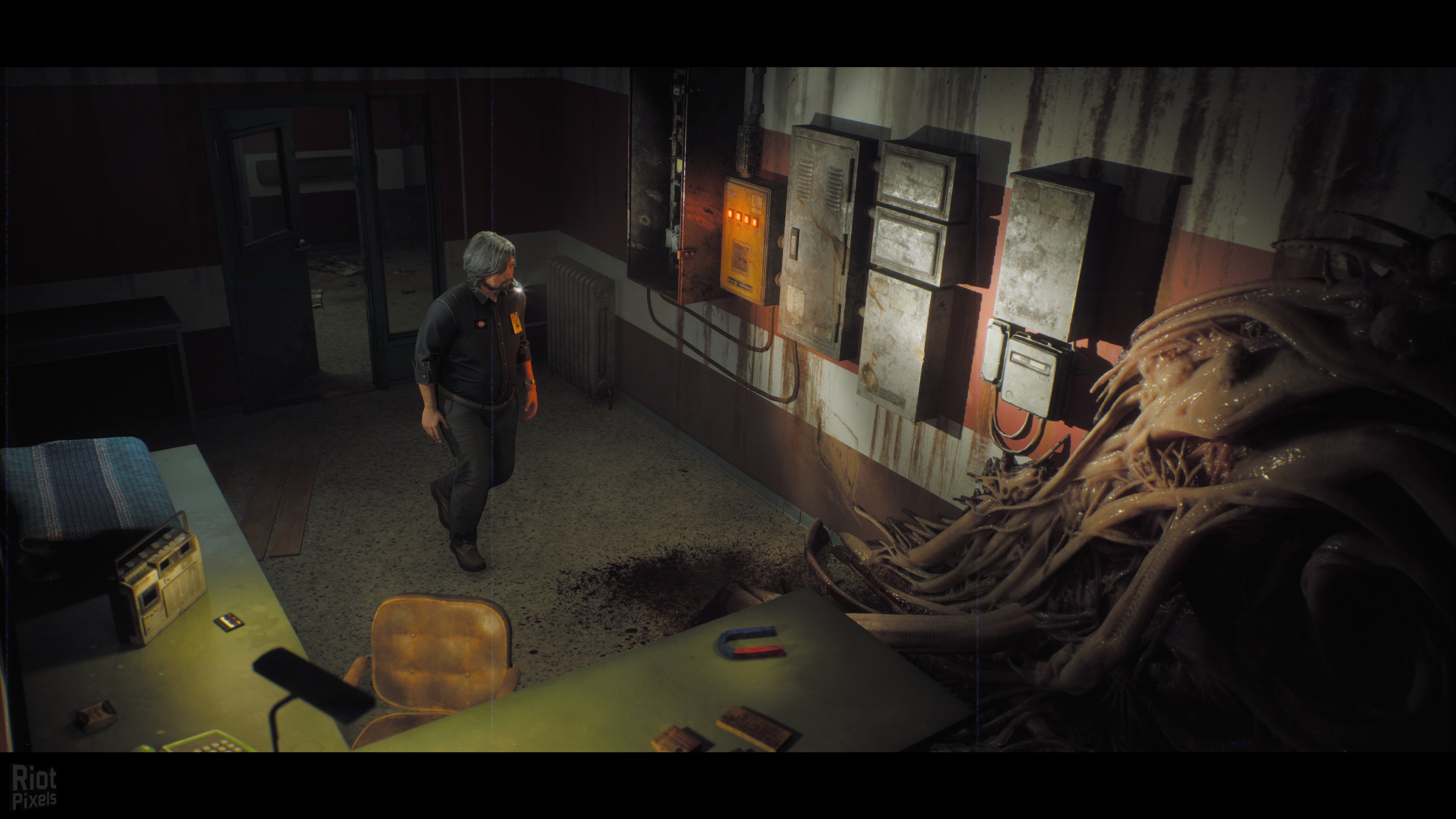 [15]-Post Trauma – v1.04 Download