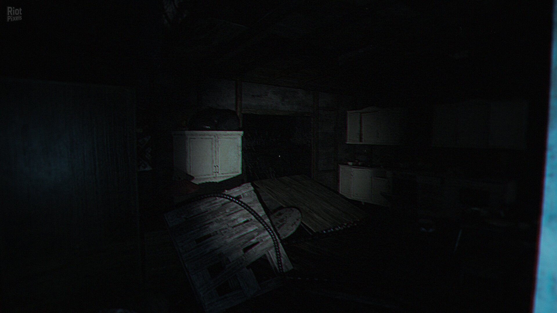 [4]-The Strange Lights Download
